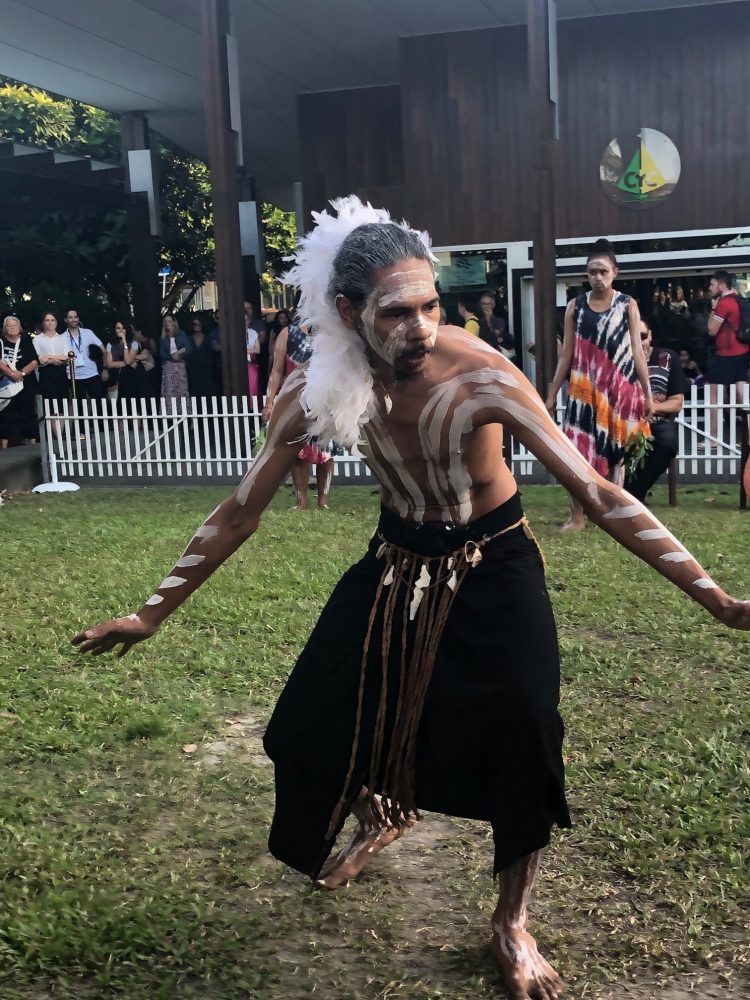 Members of the Minjil Dance Group welcome delegates to the 2019 RANZCP Congress in Cairns