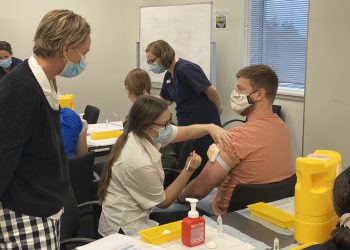 Sydney University pharmacy students at a vaccination training session. Image credit: Supplied